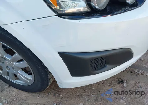 2015 Chevrolet Sonic Lt Auto из США, поврежденный, VIN 1G1JC5SH2F4167238